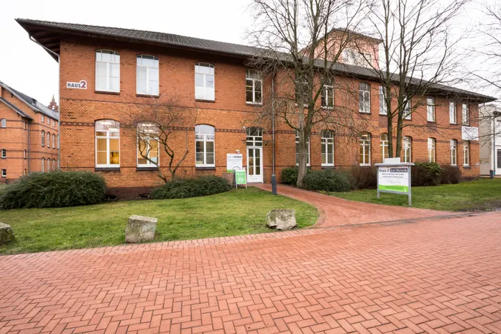 impulse Therapiezentren Klinikum — Recovery in Mitte, Bielefeld