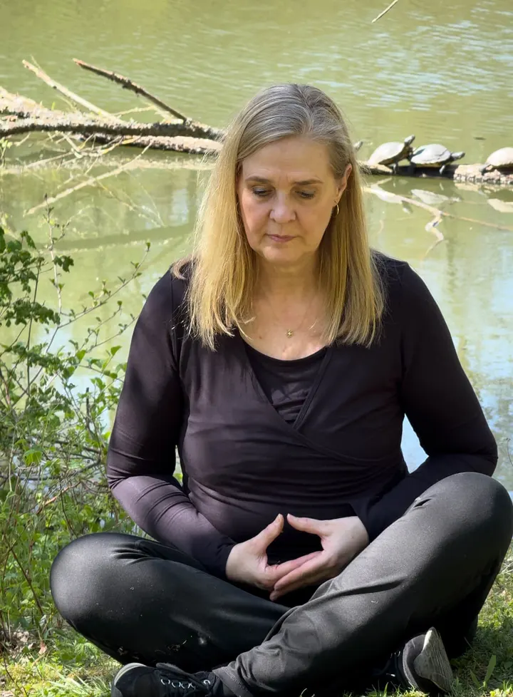 Elke Höllman BodyMind Mentorin & Ausbilderin | SATI-YOGA-ZENTRUM — yoga-studio in Stuttgart — 4