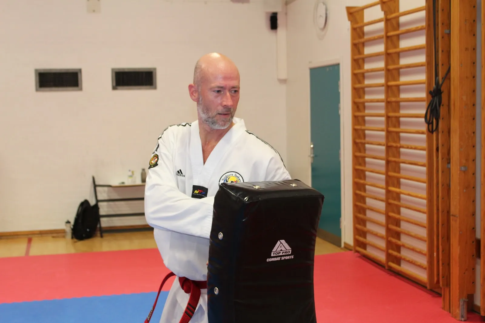 Hvidovre Taekwondo klub - Simjang-Ilyeo (Træningslokation) — kampsport-studio i København — 3