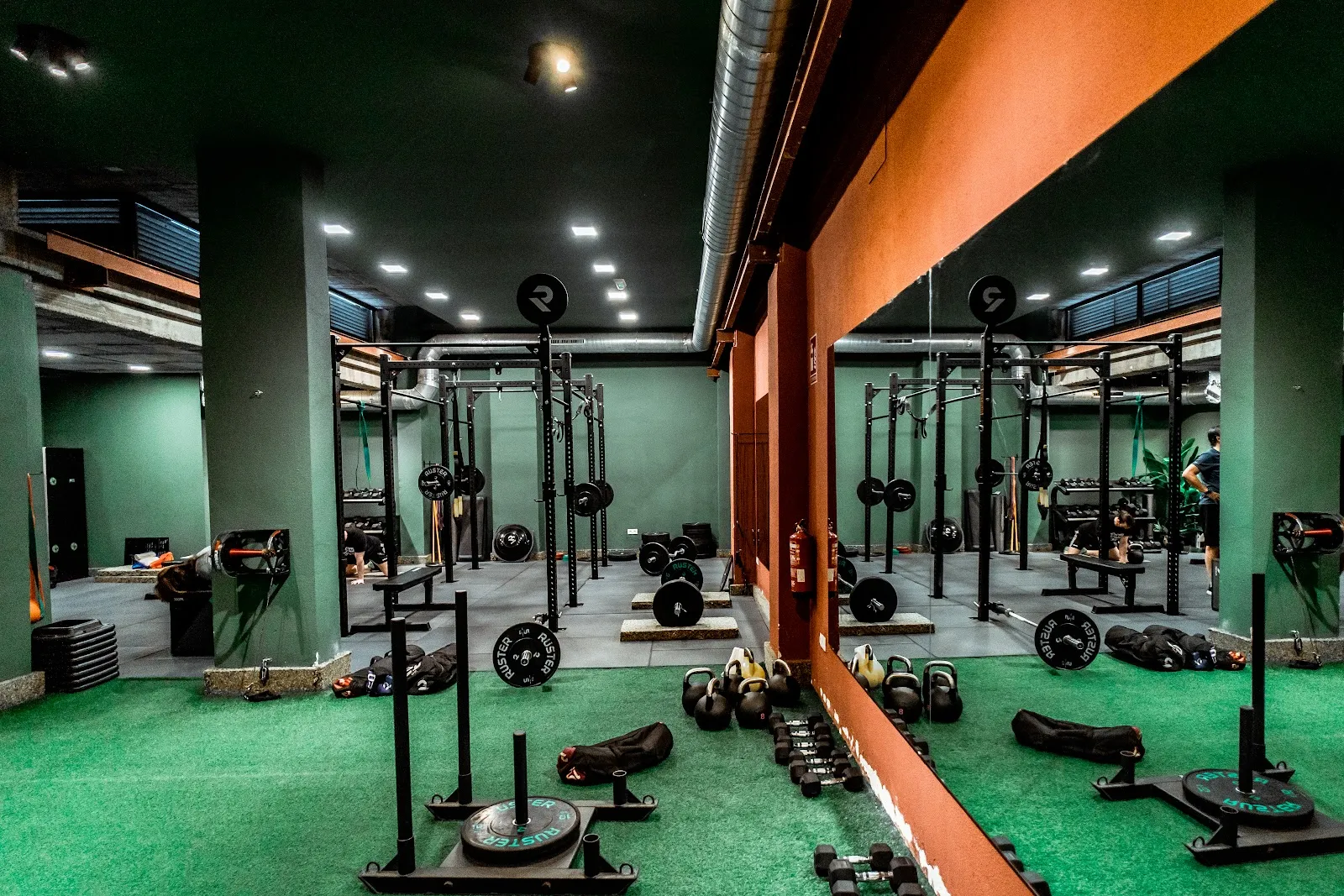 Ensa Athletic Center Nervión — entrenamiento personal-studio en San Roque, Sevilla — 3