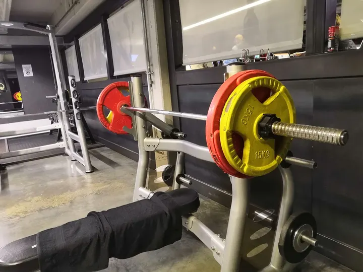 Pigspoint Fitness GbR — Fitnessstudio in Oberesslingen, Esslingen am Neckar