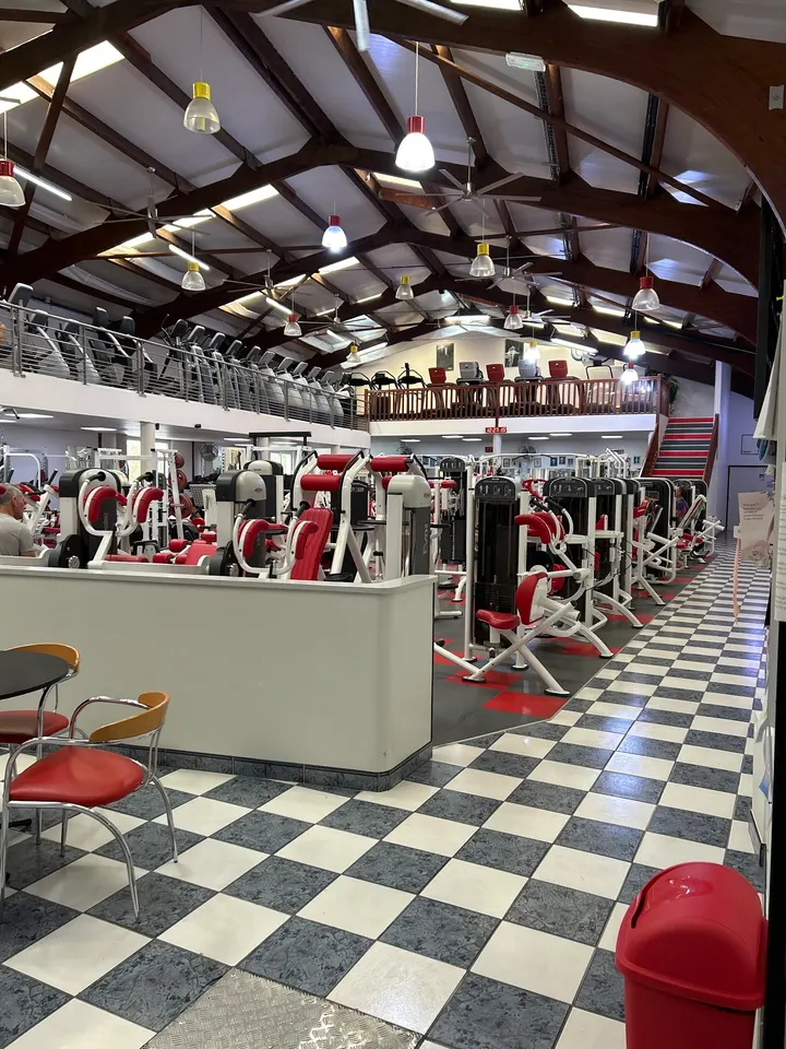 Fitness Club — salle de fitness-studio à Châlons-en-Champagne — 3