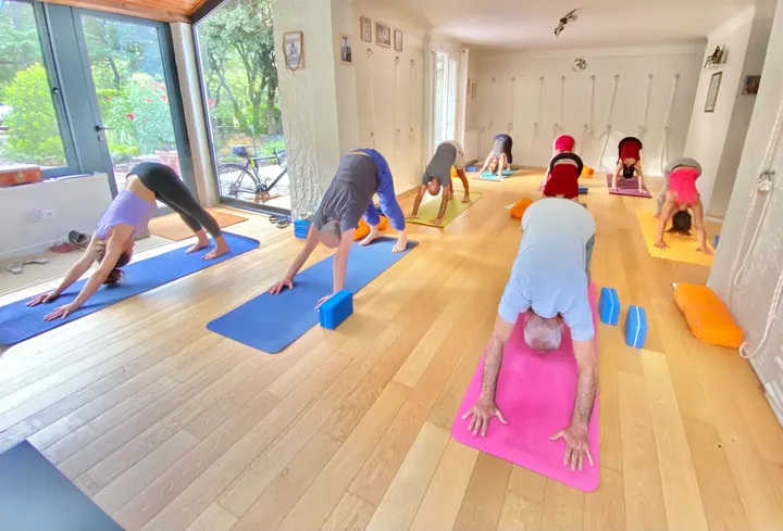 Yoga Sadhana — yoga-studio à Maubec — 4