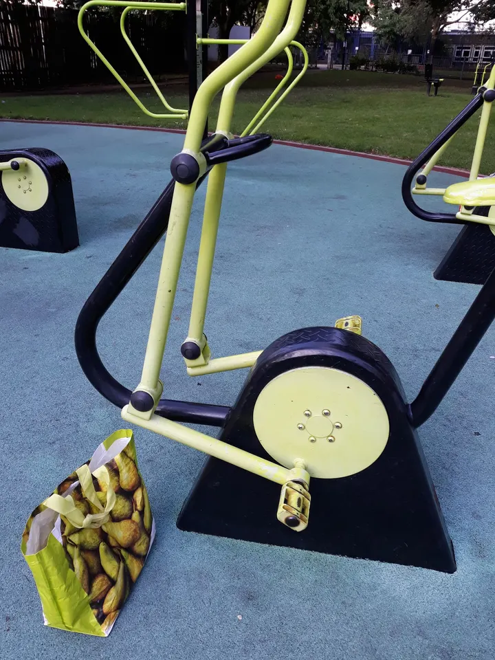 Polygon Road Outdoor Gym — fitness studio in Somers Town, London — 3