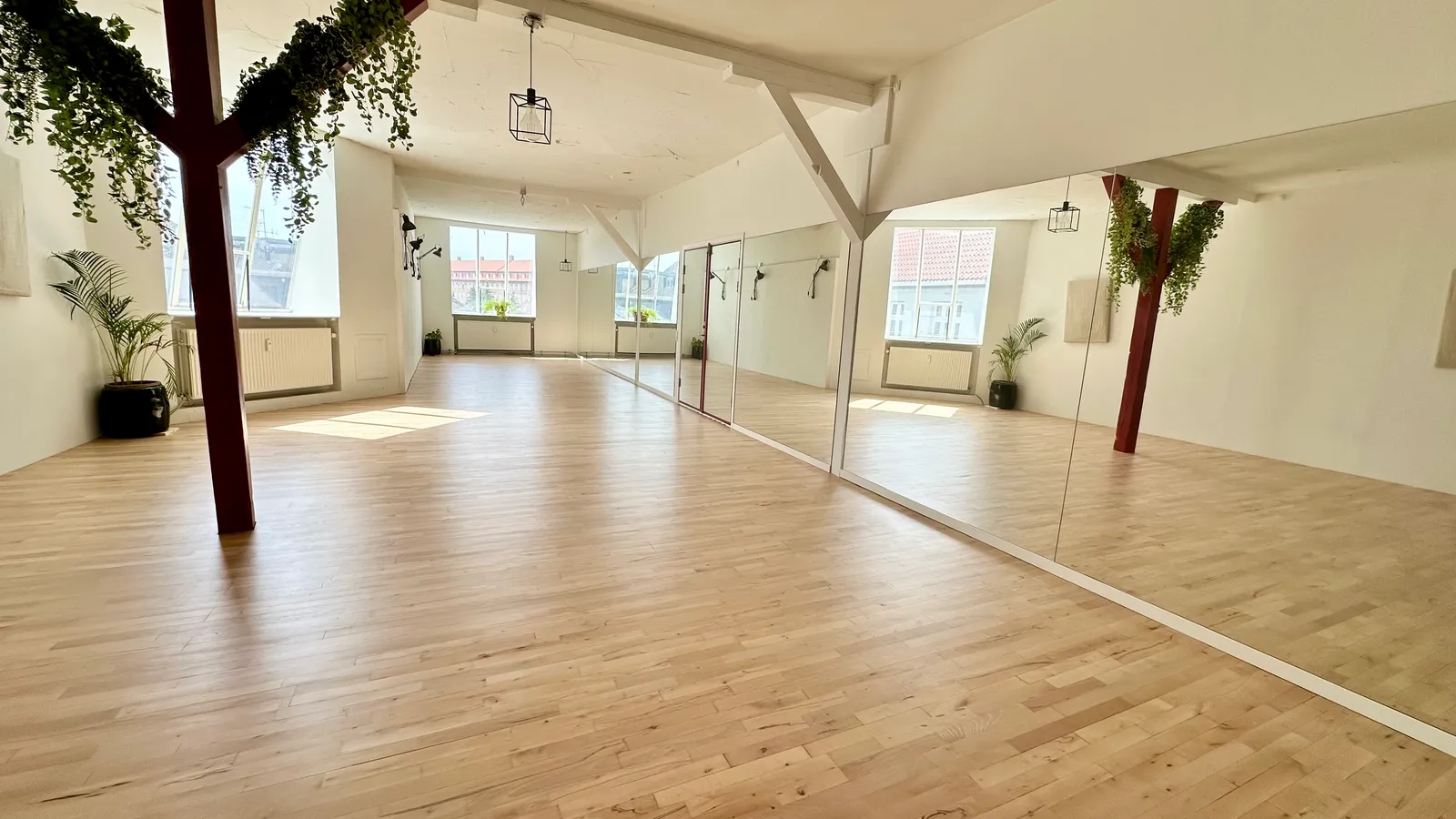 Inflow Studio — yoga-studio i Nørrebro, København — 2