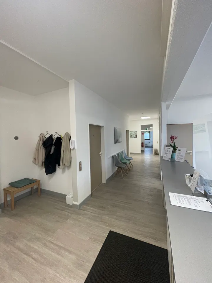 Soulworker in der Physiotherapie Praxis Ritterbeck — yoga-studio in Pesch, Köln — 3