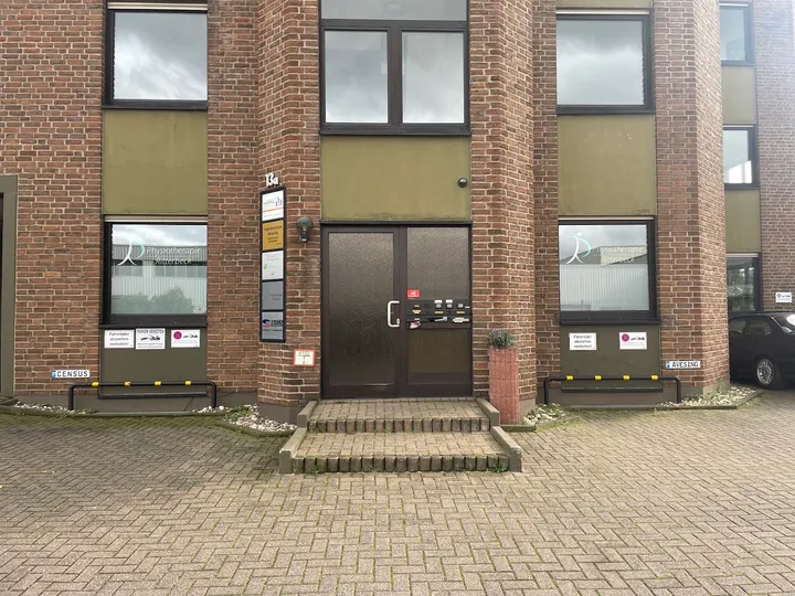 Soulworker in der Physiotherapie Praxis Ritterbeck — yoga-studio in Köln — 3