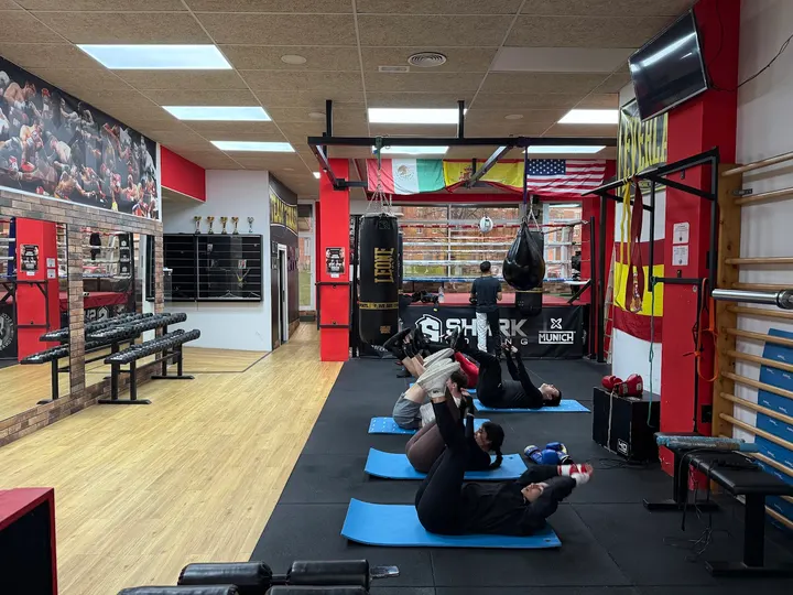 Escola de Boxa Ignasi Caballero — boxeo-studio en Montilivi, Girona — 2