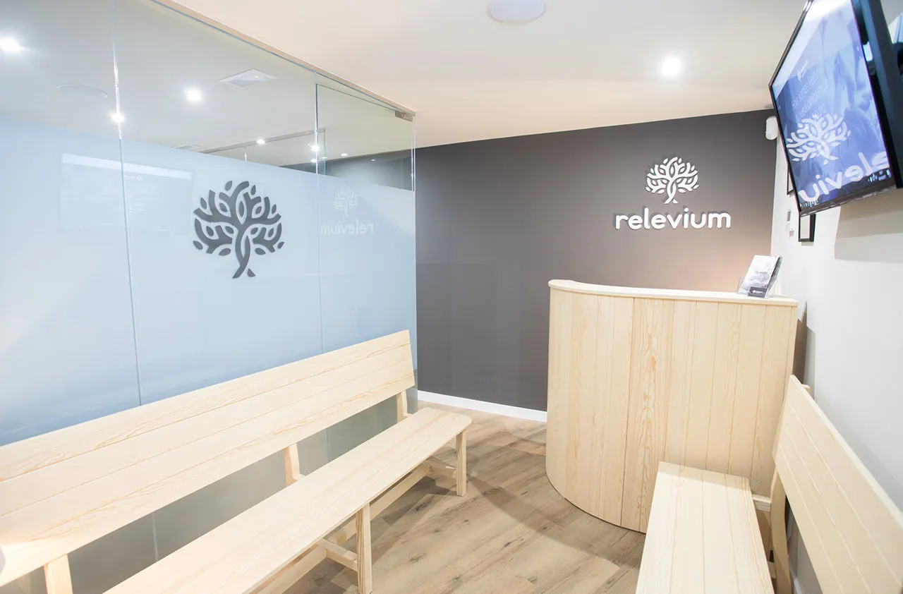 Clinica Relevium — pt-studio-studio i Embajadores, Madrid — bild 2