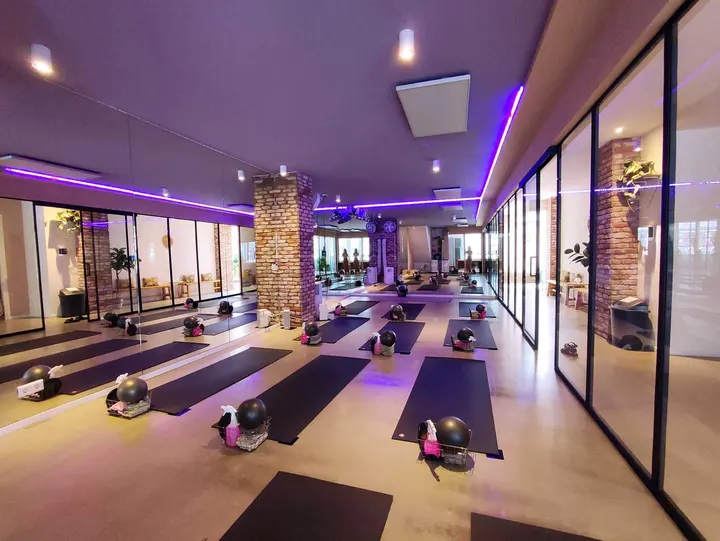 Studio 191 Oost — Barre in Oost, Amsterdam