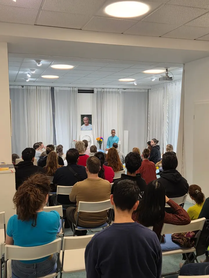 Sri Chinmoy Meditationszentrum — meditation-studio in Berlin — 5