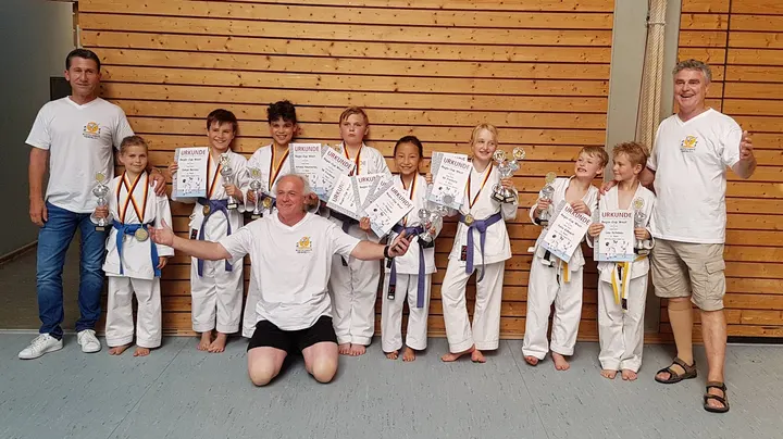 Bujutsu Karate Freiburg e.V. — kampfsport-studio in Freiburg im Breisgau — 3