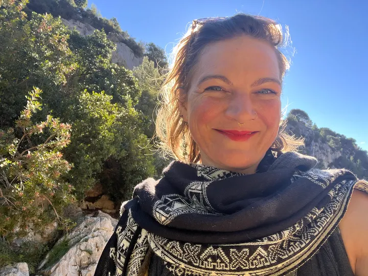Bonheur Yoga — Yoga à Russan-Terres de Rouvière, Nîmes