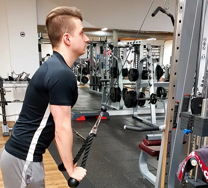 F4U Wiesbaden — fitnessstudio in Mitte, Wiesbaden — 3