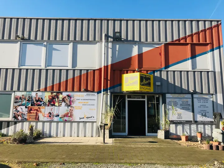 Fitness- und Gesundheitsstudio just sport’s — fitnessstudio in Duisburg — 3