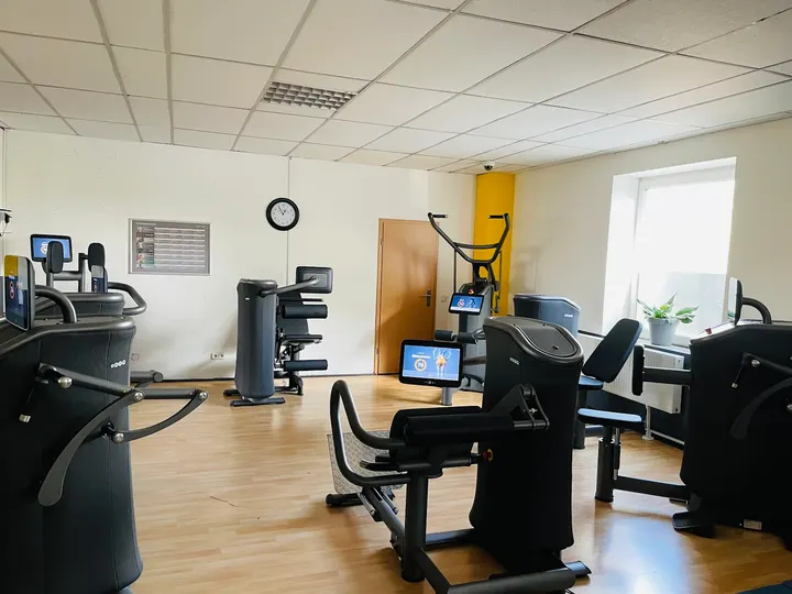 Fitness- und Gesundheitsstudio just sport’s — Fitnessstudio in Hochheide, Duisburg