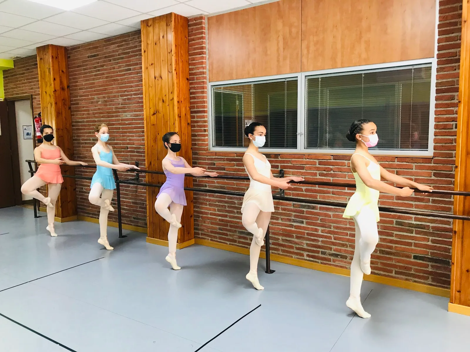 Espai Fisic — baile-studio en Sant Joan Despí — 2