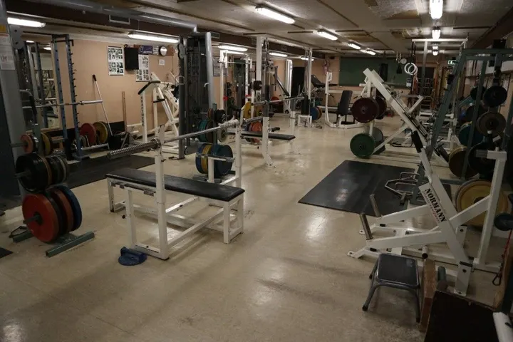 Kuntosali Punttis Töölö — fitnessstudio – Etu-Töölö, Helsinki — 2