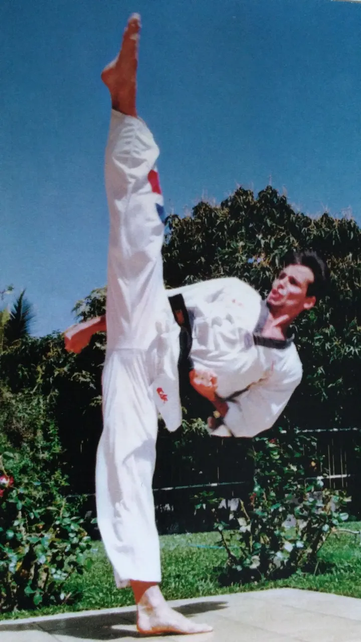 Cercle Sportif Marseille Taekwondo Franck Cribaillet Champion d'Europe — arts martiaux-studio à 7e Arrondissement, Marseille — 3