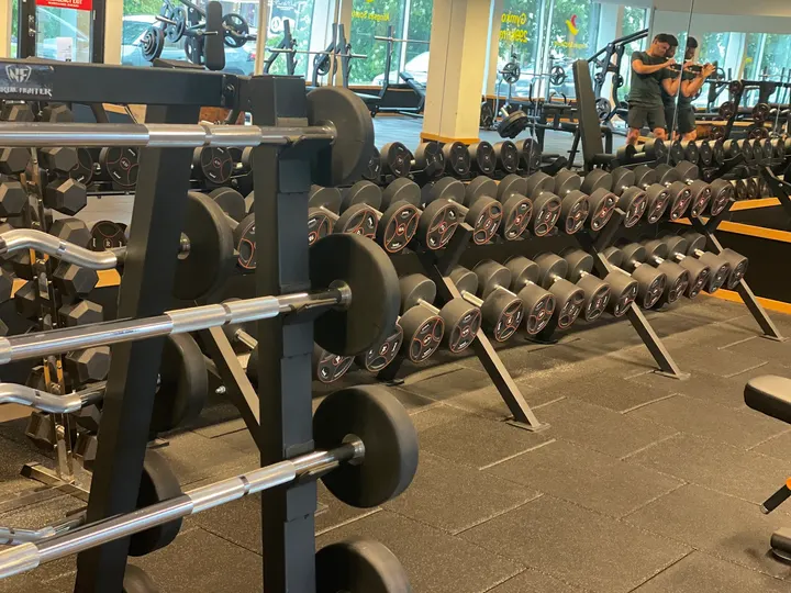 Alingsås Sportcenter — styrketräning-studio i Klinten, Alingsås — 2