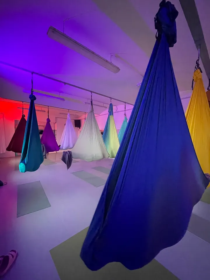 aerial apase Luftakrobatik — yoga-studio in Südvorstadt-West, Dresden — 2