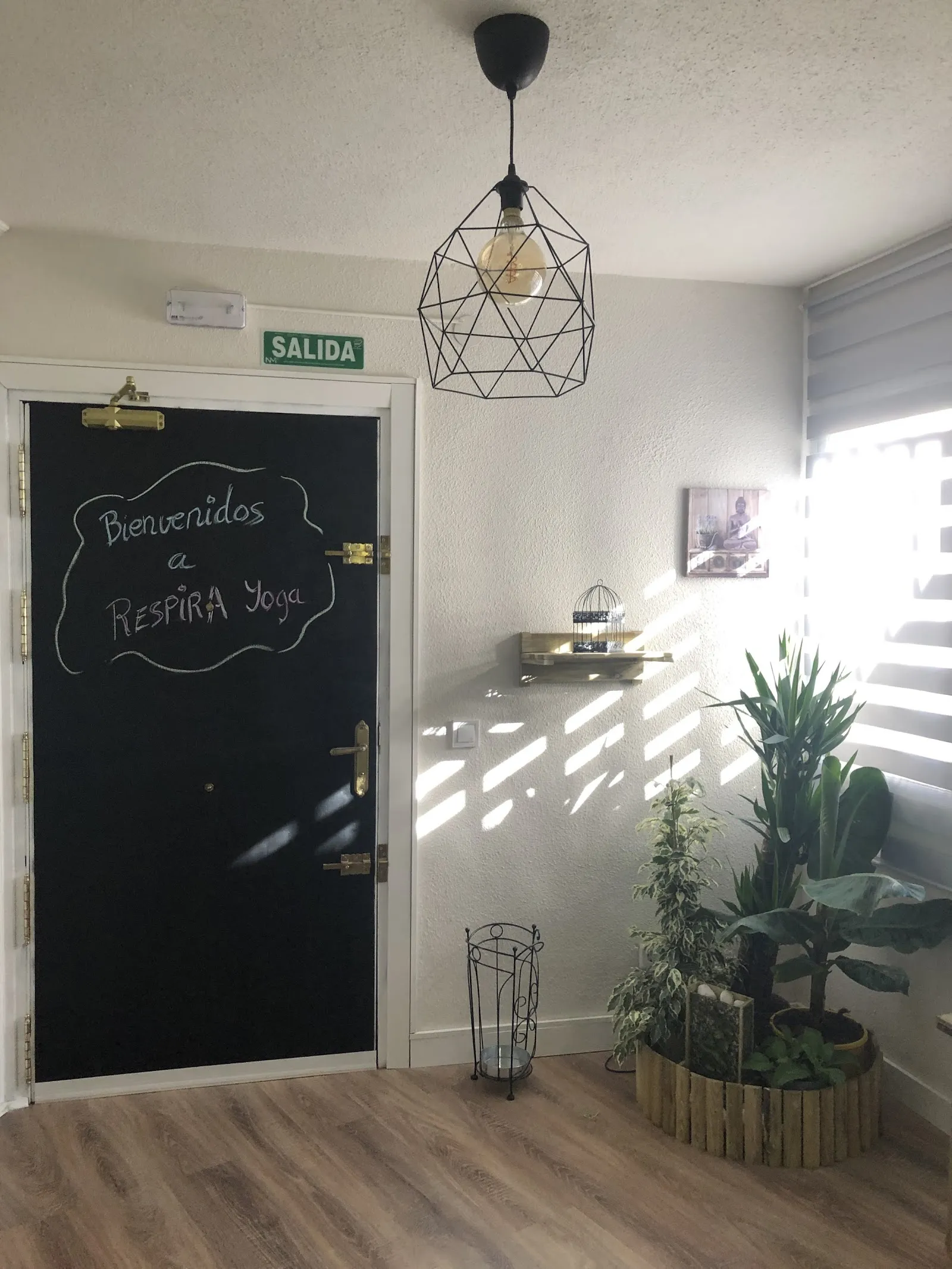 Yoga en Móstoles - Respira Yoga — yoga-studio en Móstoles — 3