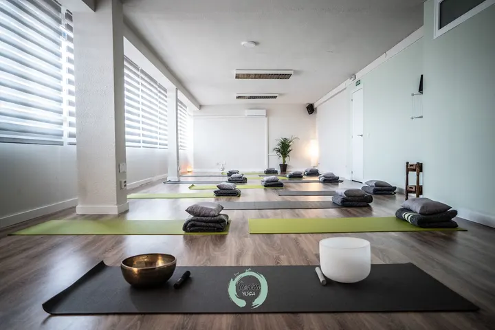 Yoga en Móstoles - Respira Yoga — Yoga en Móstoles