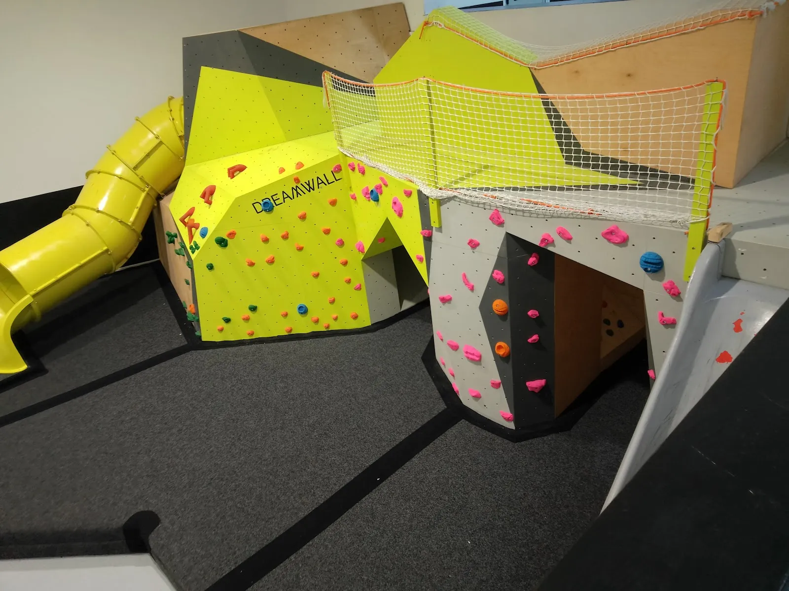 Fanatic — escalada-studio en Lleida — 3