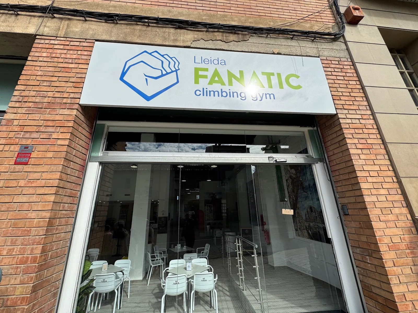 Fanatic — escalada-studio en Lleida — 3