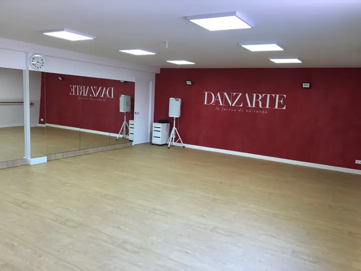Danzarte, Asociacion cultural Sueño Andaluz — Baile en Can Roca, Castelldefels