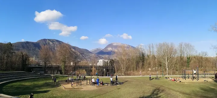 Street Workout — salle de fitness-studio à Grenoble — 5