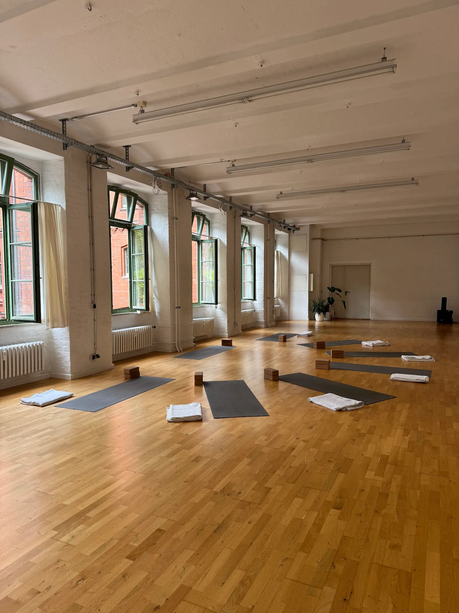 soft edges — yoga-studio in Kreuzberg, Berlin — 2