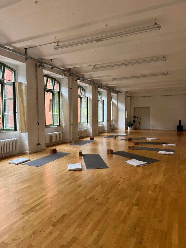 soft edges — yoga-studio in Kreuzberg, Berlin — 2