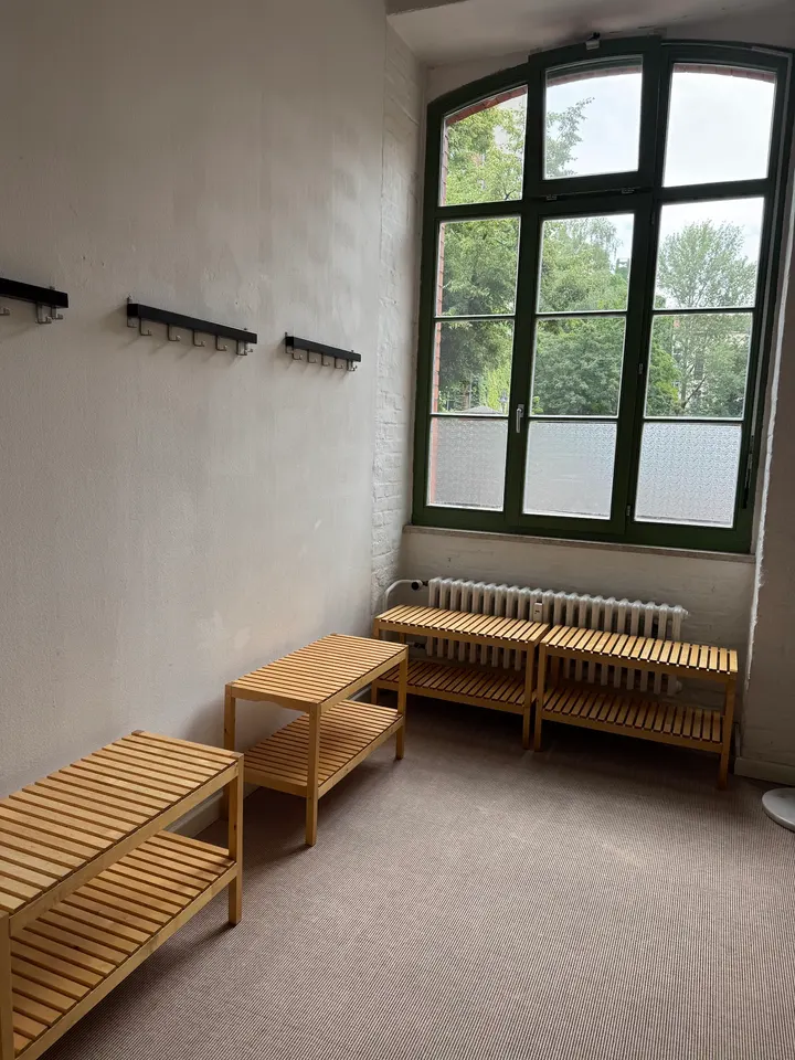 soft edges — Yoga in Kreuzberg, Berlin