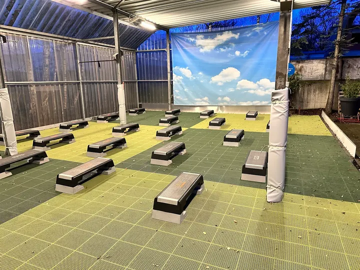 BEWEGUNGSOFFENSIVE — pt-studio in Bochum — 4