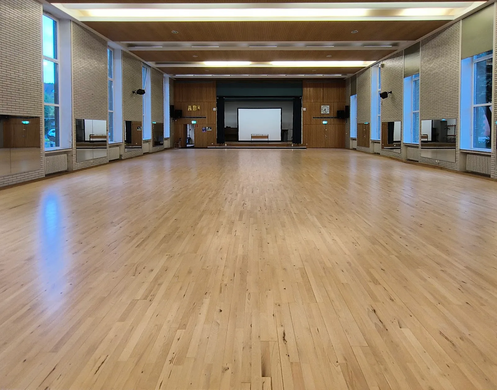 Tanzsportfreunde Essen e.V. Tanzsportschule — tanz-studio in Essen — 3