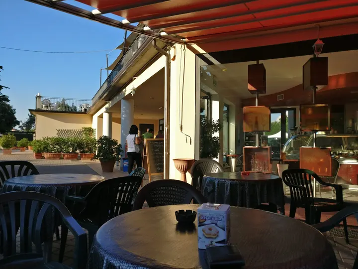 Piscina Giardini Thebris Perugia — Pilates a Perugia