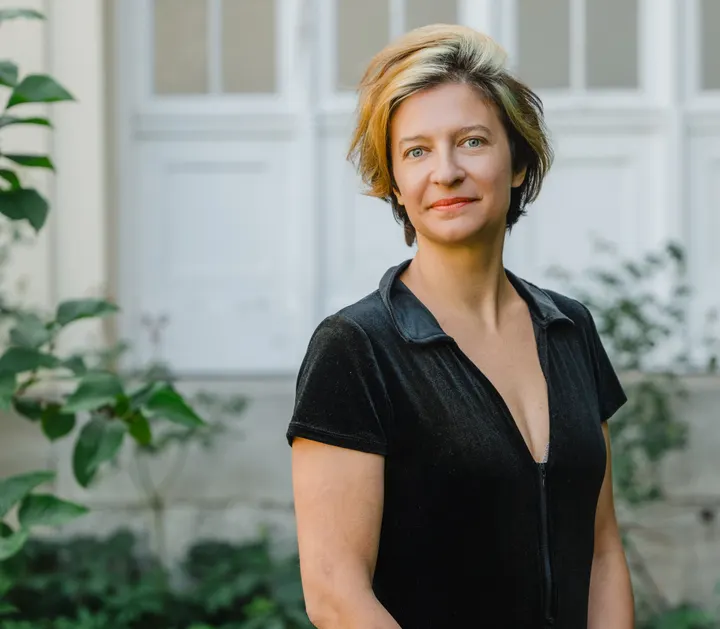Blooming with Betty @ SpielRaum — Yoga in Friedrichshain, Berlin