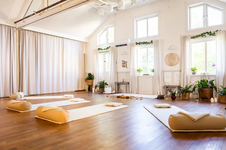 YogaVeda Hamburgsund — yoga-studio i Södra Ejgde, Hamburgsund — 3