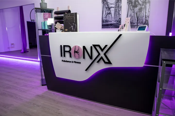 IronX Poledance & Fitness — pole fitness-studio in Debschwitz, Gera — 2