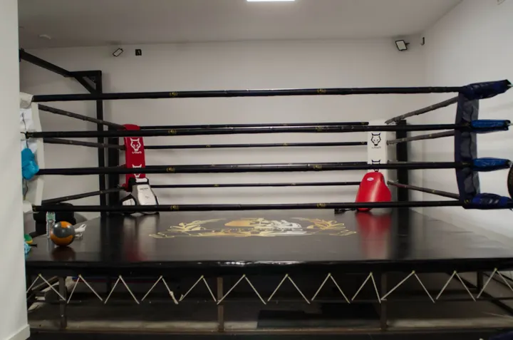 Club Deportivo Intacto — Muay Thai en Tetuán, Madrid