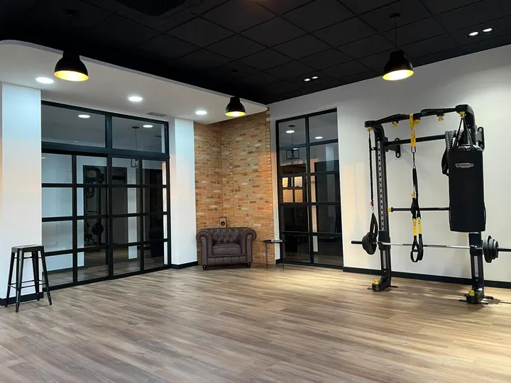 Dynamis Boutique Roquetas de Mar — entrenamiento personal-studio en Roquetas de Mar — 5