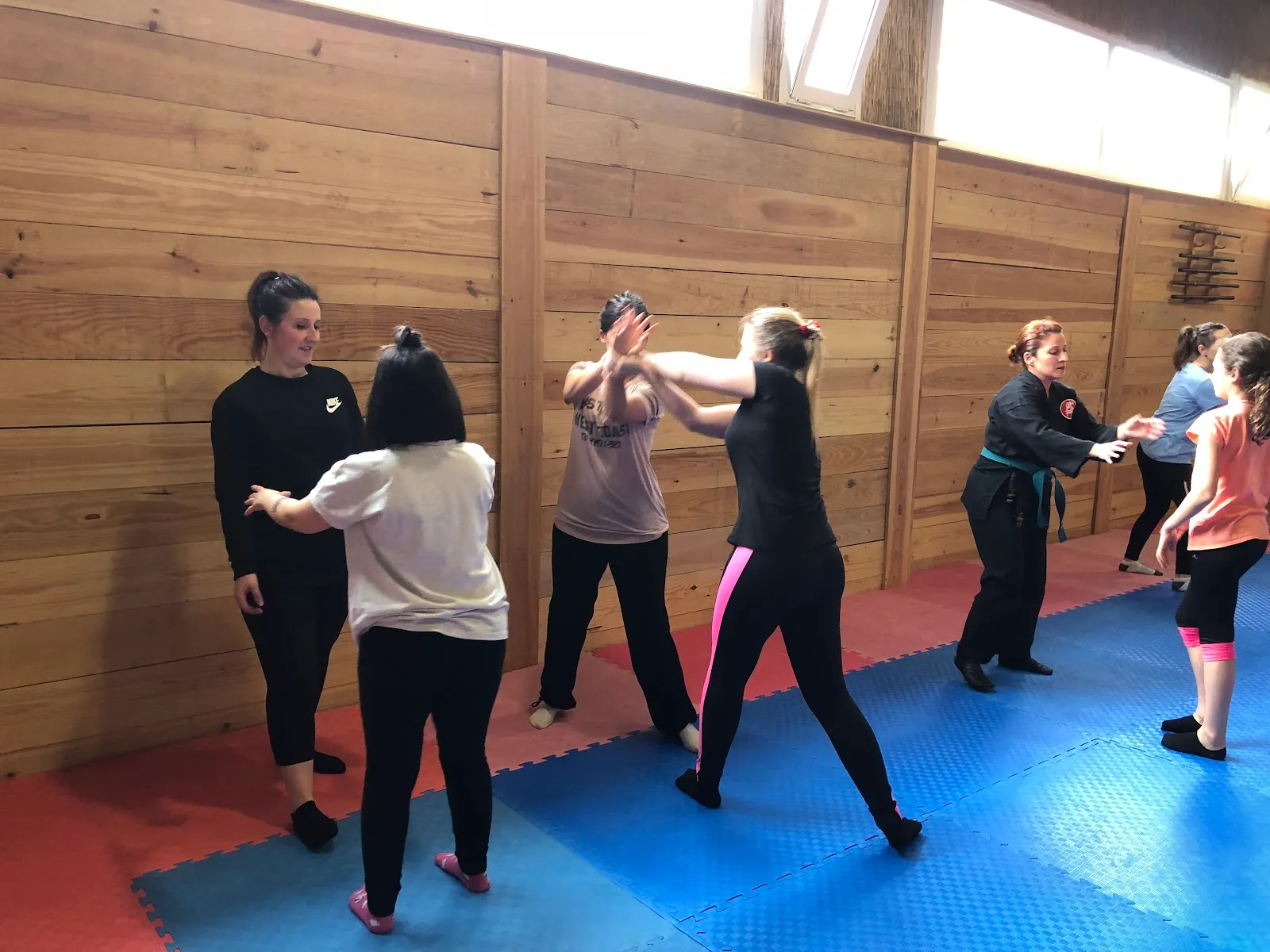 BUJINKAN DÔJÔ GIJÓN -ASTURIAS UMA RYU- — artes marciales-studio en Gijón — 2