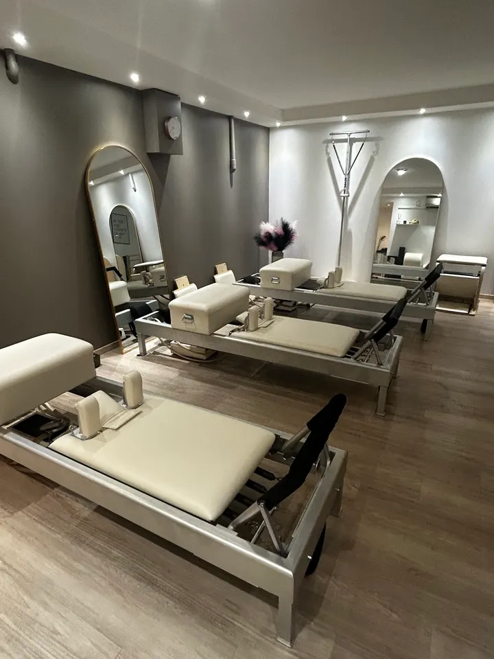 Magnetik Pilates Studio — Reformer Pilates à Antibes