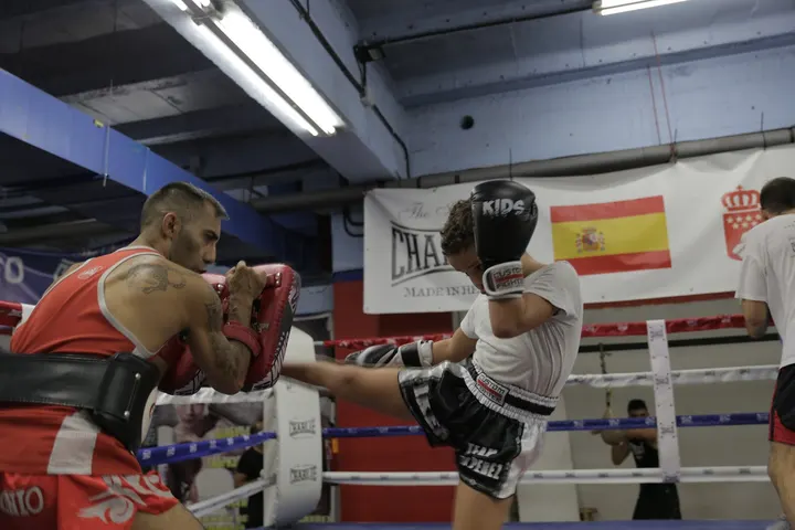 Boxeo El Rayo - Mma, Muay-Thai, Defensa Personal — Artes marciales en Puente de Vallecas, Madrid