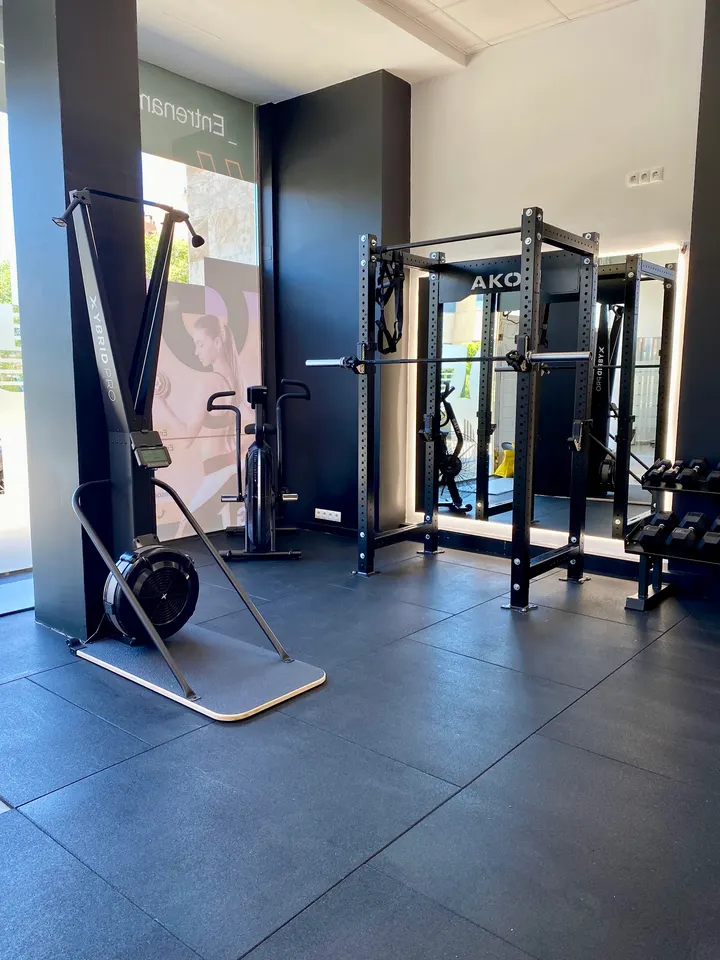 Entrenador Personal Alicante Y Pilates Grupoitraining Playa San Juan — pilates-studio en Playa de San Juan — 2