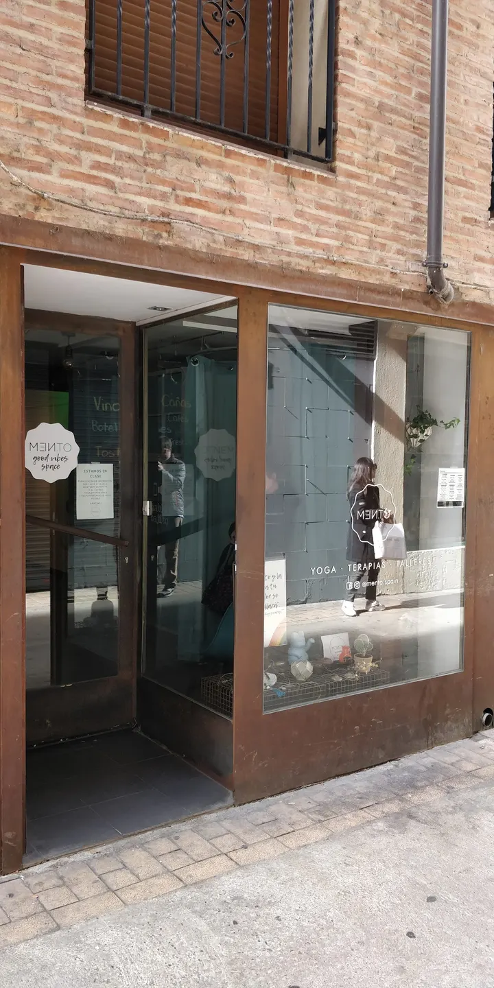 Mento - Estudio De Yoga — yoga-studio en Zaragoza — 4