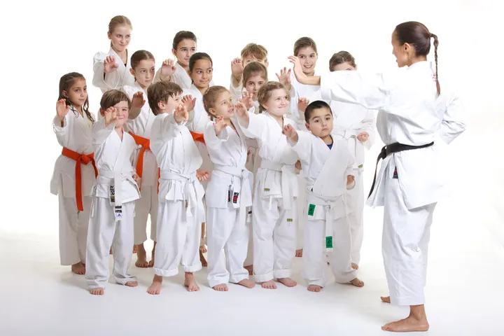 Karate Schule USC Duisburg — kampfsport-studio in Duisburg — 6