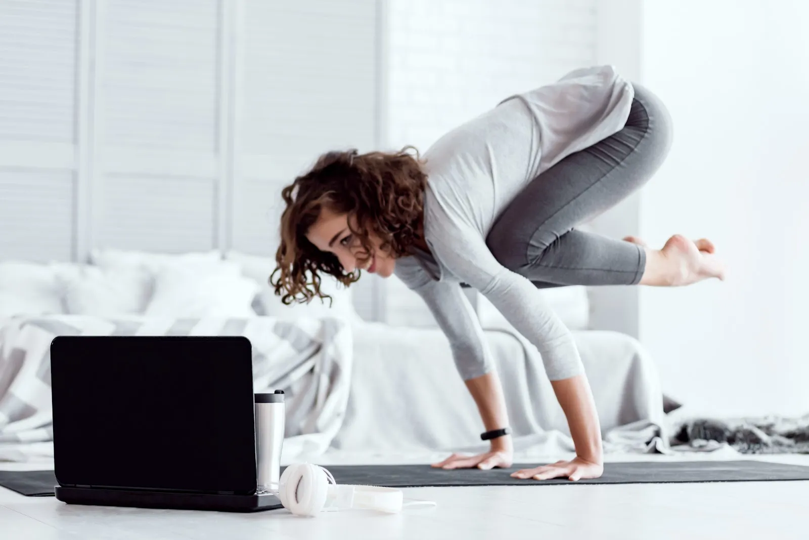 Yogis4Life - Yoga I Cupping I Vejrtrækning — yoga-studio i Lind, Herning — 2