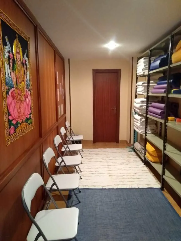 CENTRO DE YOGA INTEGRAL MAHADEVA — yoga-studio en Tafalla — 4